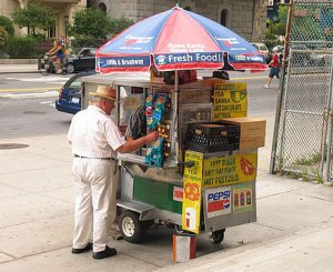 New-York-kiosk-hot-dog-hamburger-food.jpg